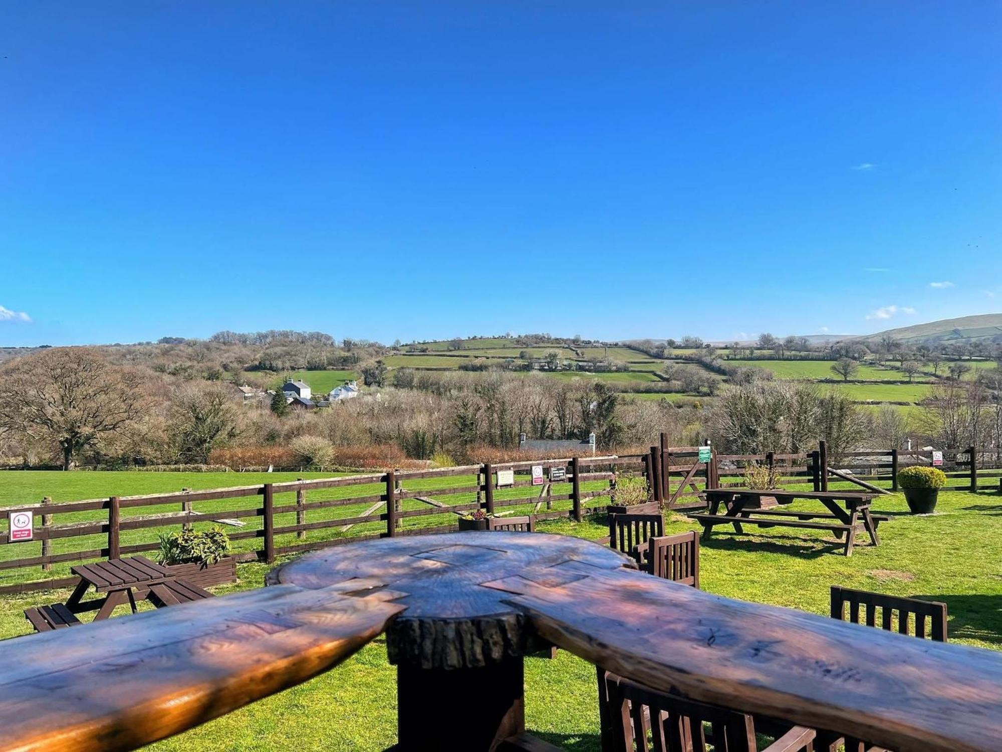 The Mary Tavy Inn Marytavy Екстериор снимка