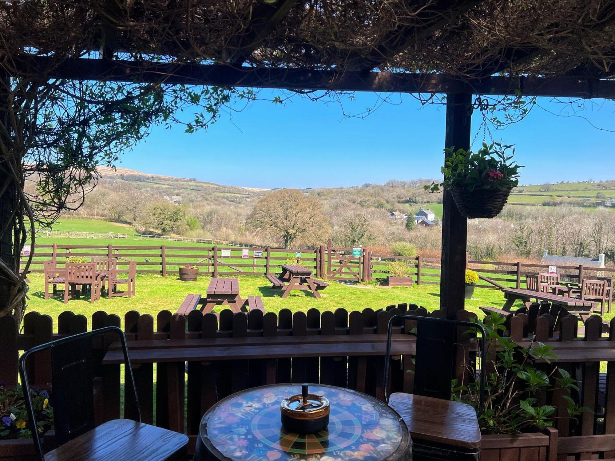 The Mary Tavy Inn Marytavy Екстериор снимка